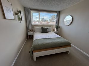 Photo 16- click for photo gallery